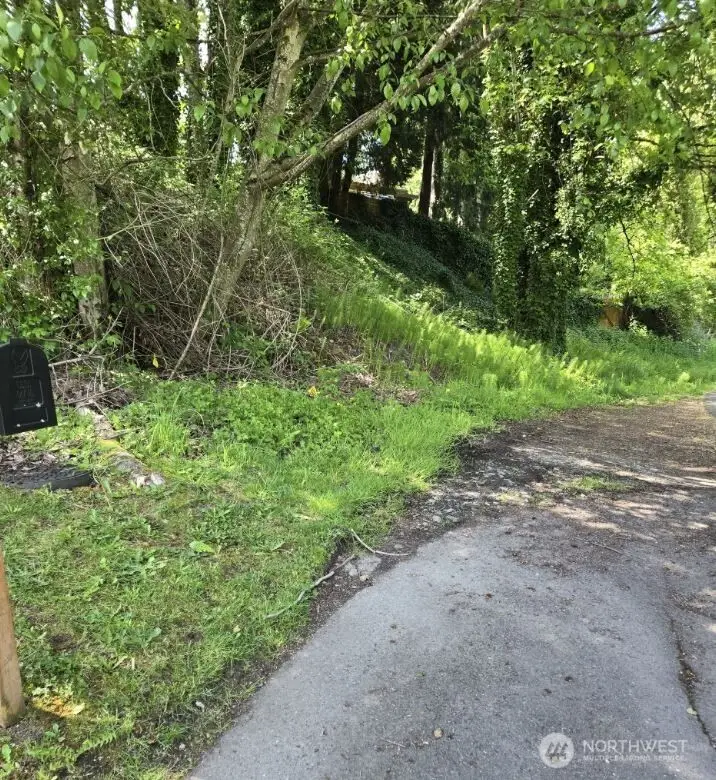 5311 Slade Way, Tukwila, WA 98168 - Image #3