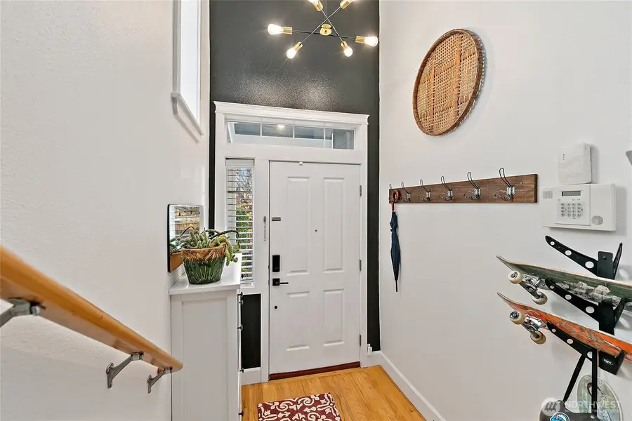 137 Maple Street, Tacoma, WA 98466 - Image #2