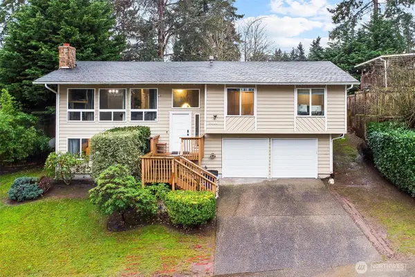 2811 SW 337th St, Federal Way, WA 98023