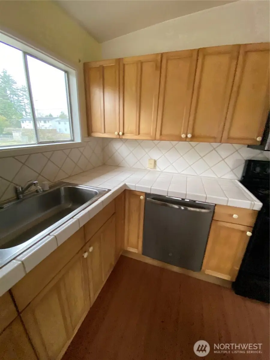 581 NE Dolphin, Ocean Shores, WA 98569 - Image #2