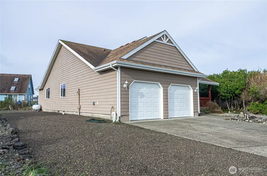 1221 E Ocean Shores Boulevard Sw, Ocean Shores, WA 98569 - Image #2