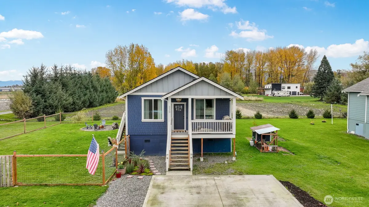 230 Gough Street, Sumas, WA 98295 - Image #1