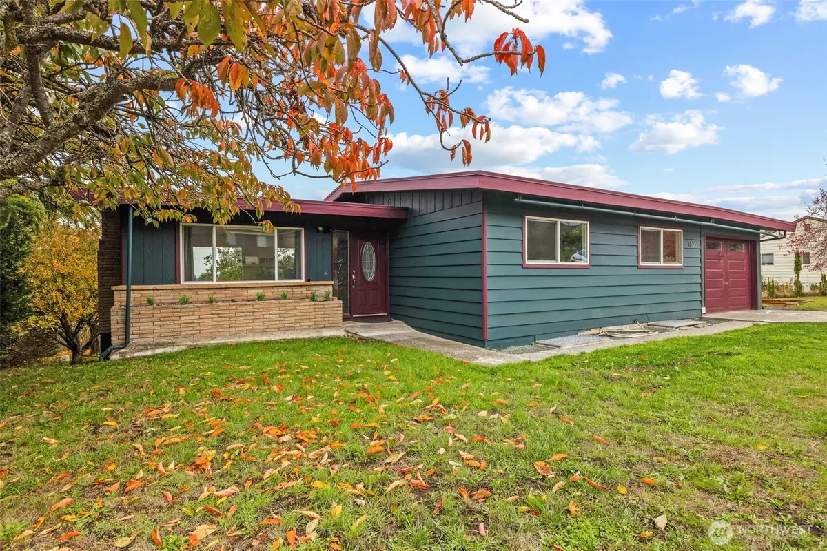 1621 E 4th Street, Port Angeles, WA 98362 - Image #1