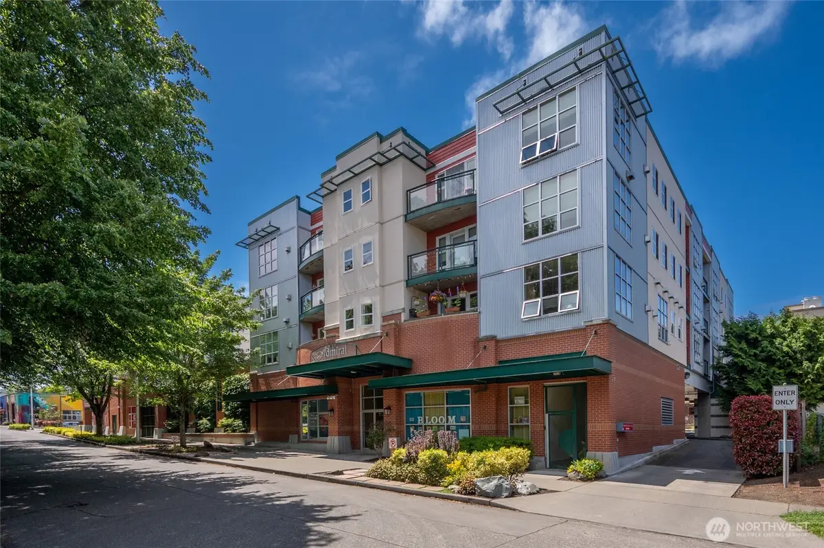 2331 42nd Avenue Sw #217, Seattle, WA 98116 - Image #1
