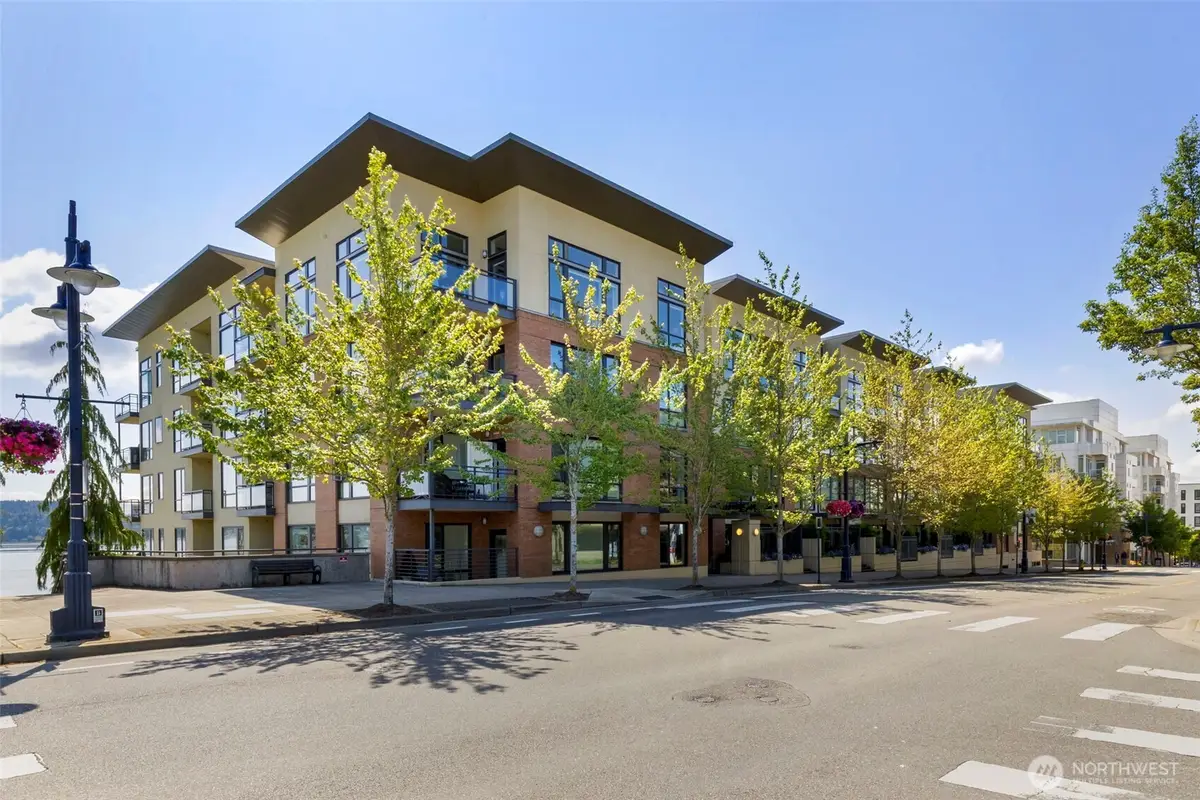 400 Washington Avenue #103, Bremerton, WA 98337 - Image #1