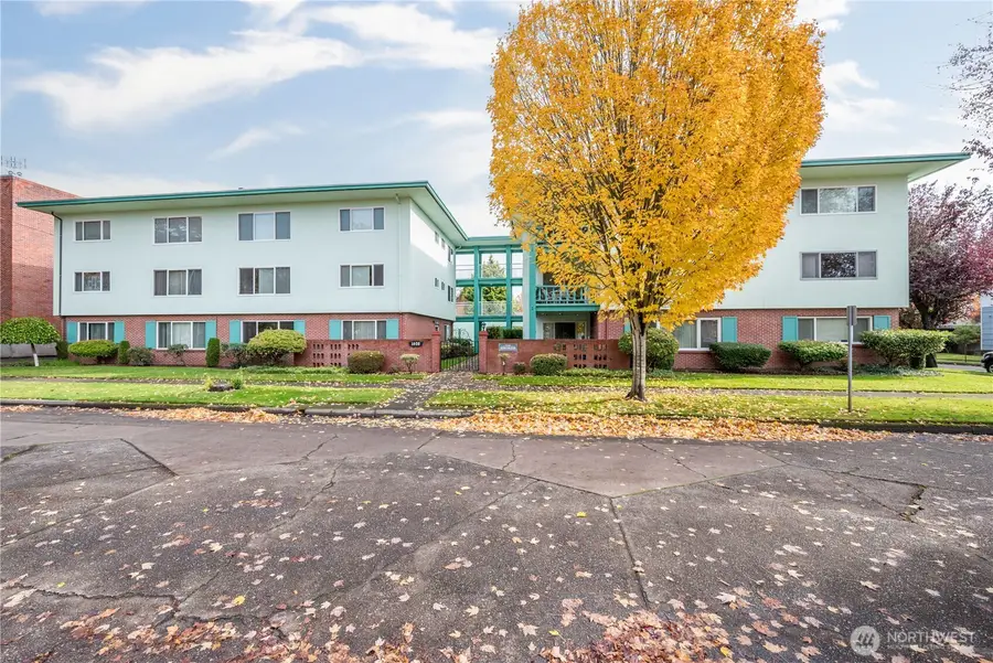 1408 20th Avenue #B-1, Longview, WA 98632 - Image #2