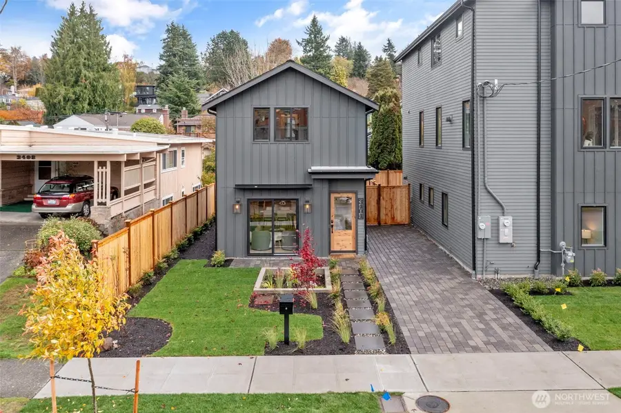 3404 33rd Avenue W, Seattle, WA 98199 - Image #2