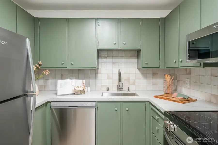 308 Summit Avenue E #303, Seattle, WA 98102 - Image #3