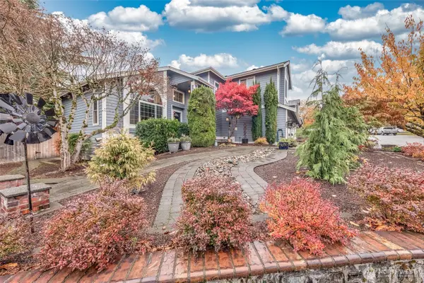 22804 SE 265th Place, Maple Valley, WA 98038