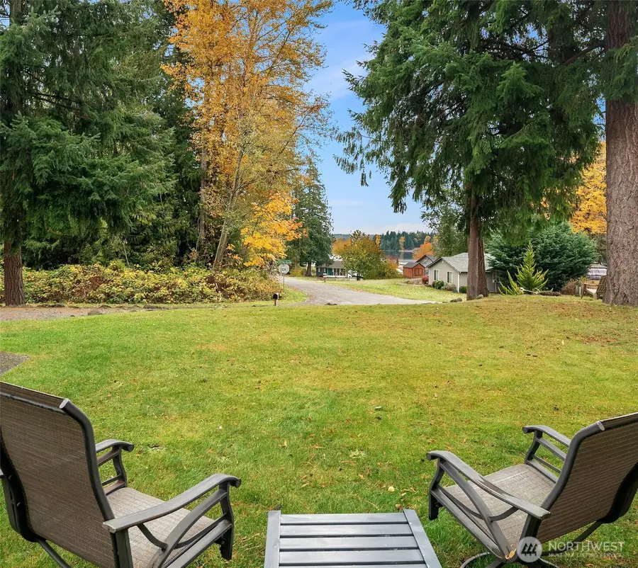 15648 Topaz Drive Se, Yelm, WA 98597 - Image #3