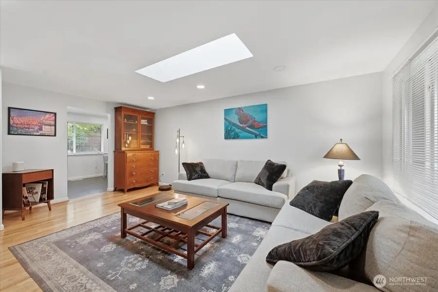 611 216th Street Sw, Bothell, WA 98021 - Image #3