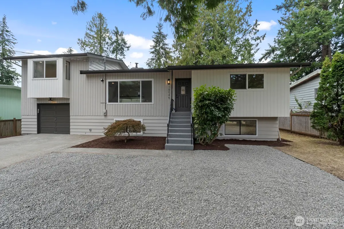 18045 3rd Ave Ne, Shoreline, WA 98155 - Image #1
