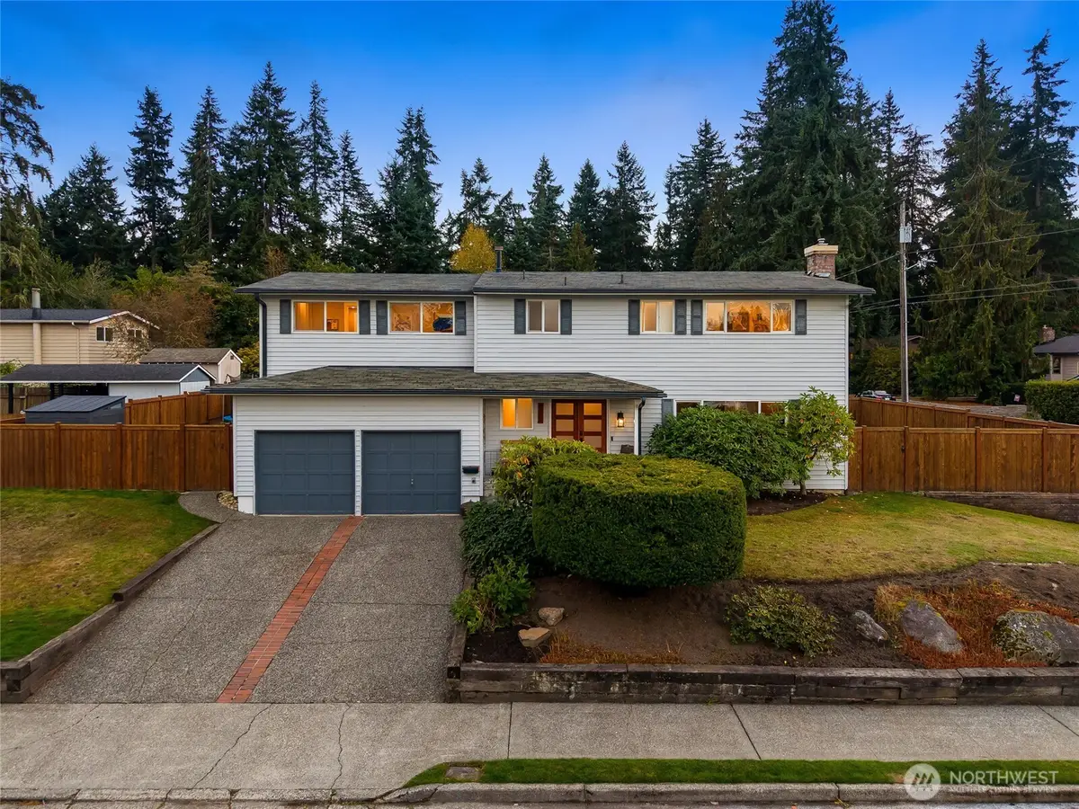8804 209th Place Sw, Edmonds, WA 98026 - Image #1