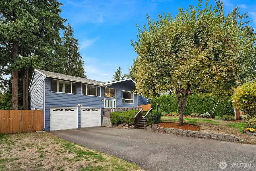 9625 164th Avenue Ne, Redmond, WA 98052 - Image #3