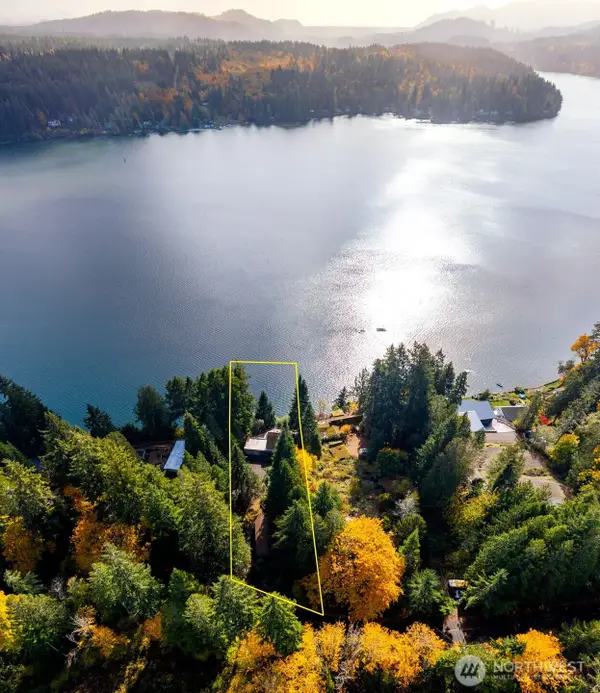 5611 Sunrise Beach Road Nw, Olympia, WA 98502