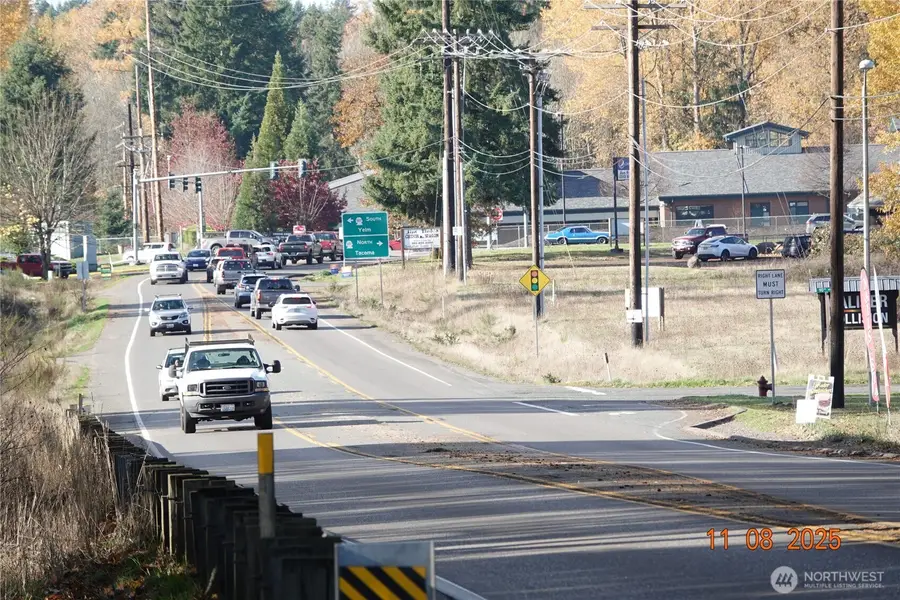 8416 State Route 702 S, Roy, WA 98580 - Image #2