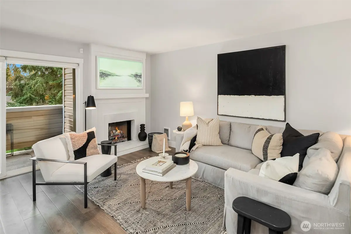 12435 NE 131st Court #D202, Kirkland, WA 98034 - Image #1