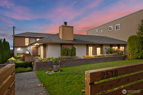 2510 Rucker Avenue #1, Everett, WA 98201