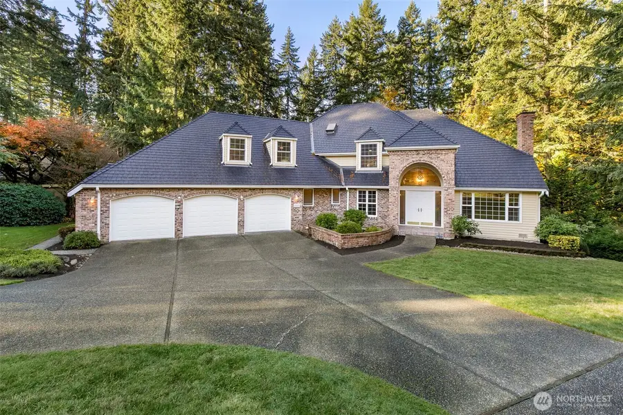 15025 NE 167th Street, Woodinville, WA 98072 - Image #2