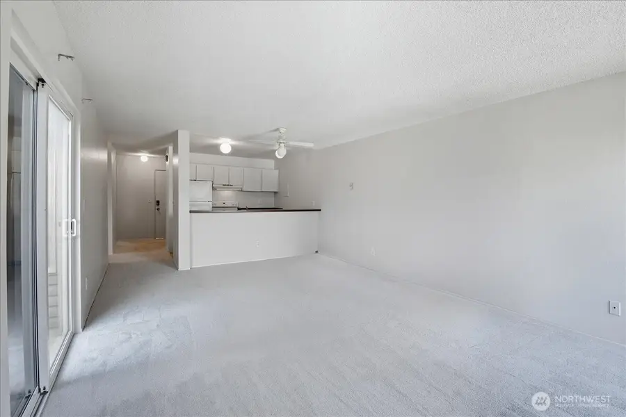 17431 Ambaum Boulevard S #B12, Seattle, WA 98148 - Image #3