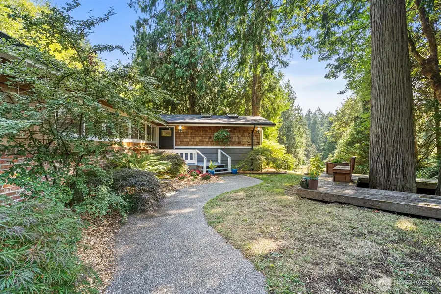 7511 Ford Drive Nw, Gig Harbor, WA 98335 - Image #2