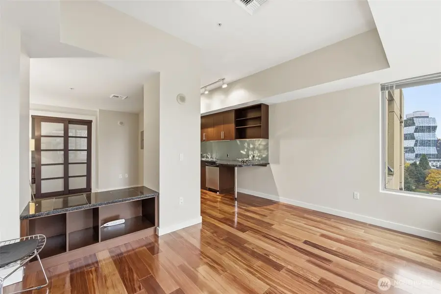 900 Lenora Street #W1108, Seattle, WA 98121 - Image #2