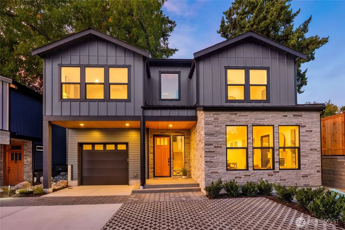 636 11th Avenue, Kirkland, WA 98033 - Image #1