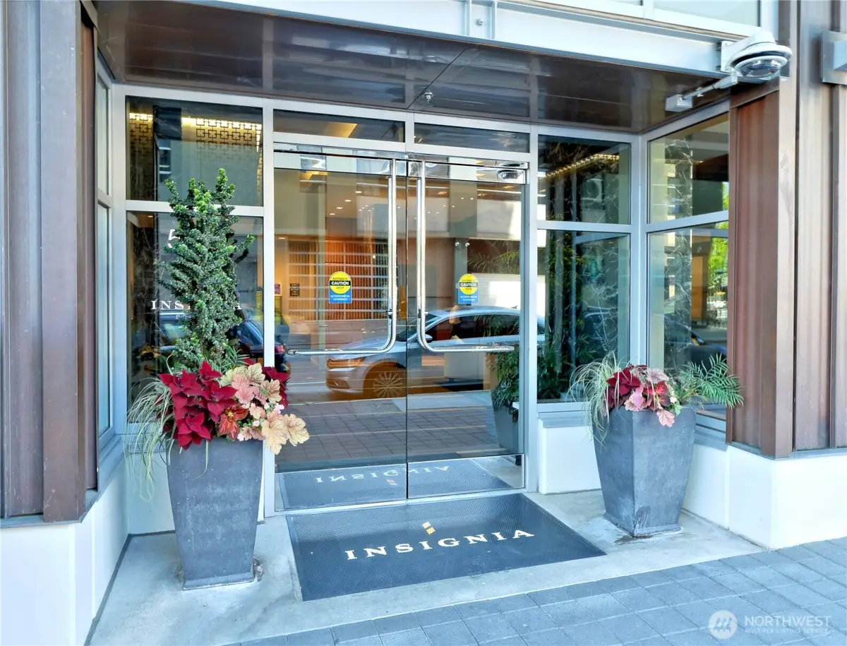 583 Battery Street #704N, Seattle, WA 98121 - Image #1