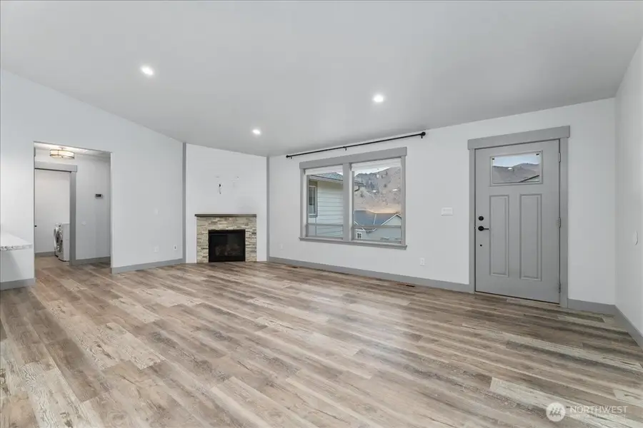 9978 Saska Way, Entiat, WA 98822 - Image #2