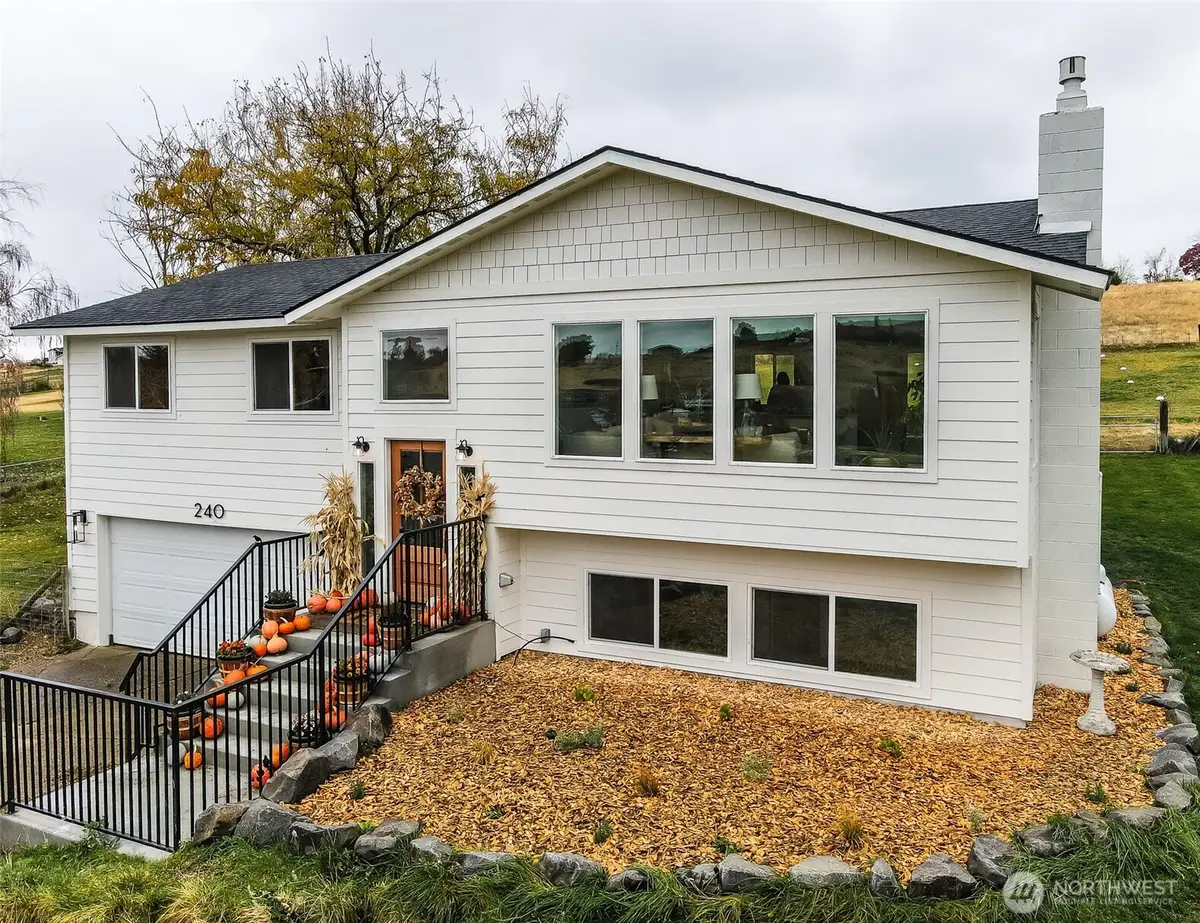 240 Knoll Road, Yakima, WA 98908 - Image #1