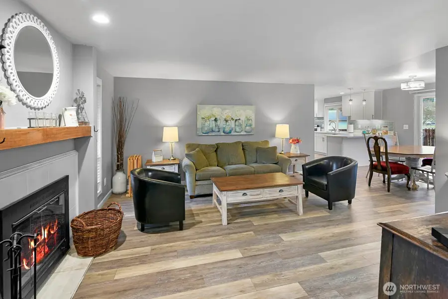 20056 Lysir Court Ne, Poulsbo, WA 98370 - Image #2