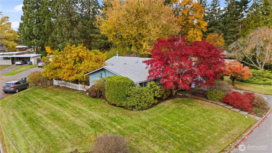 429 155th Place Se, Bellevue, WA 98007 - Image #3