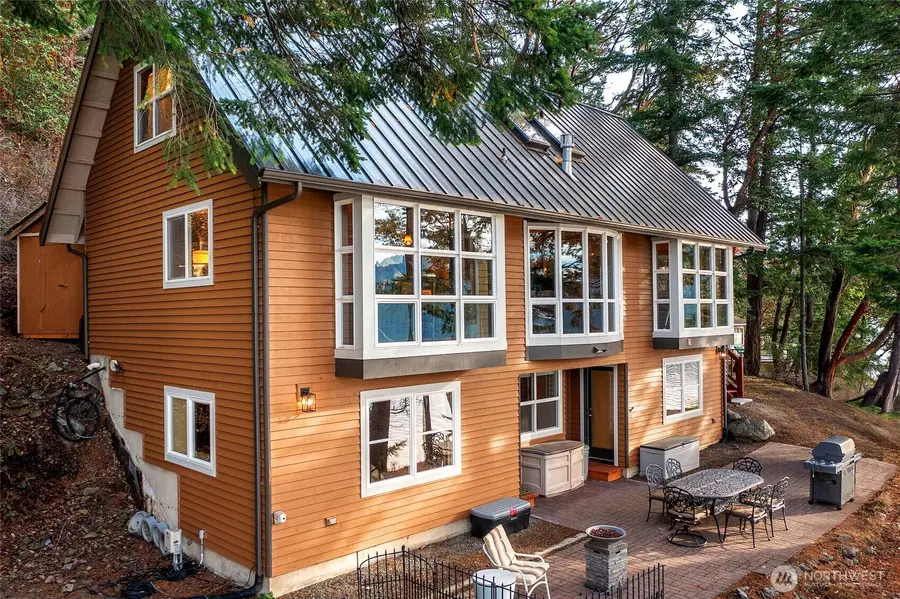 599 Shore Drive, Eastsound, WA 98245 - Image #2