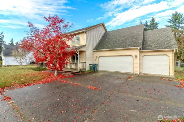 12101 30th St E, Edgewood, WA 98372