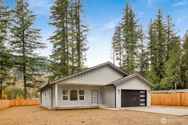 2481 Blackbird Valley Lane, Maple Falls, WA 98266