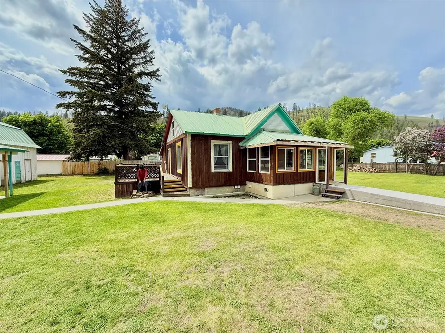 119 N Main Street, Conconully, WA 98819 - Image #2