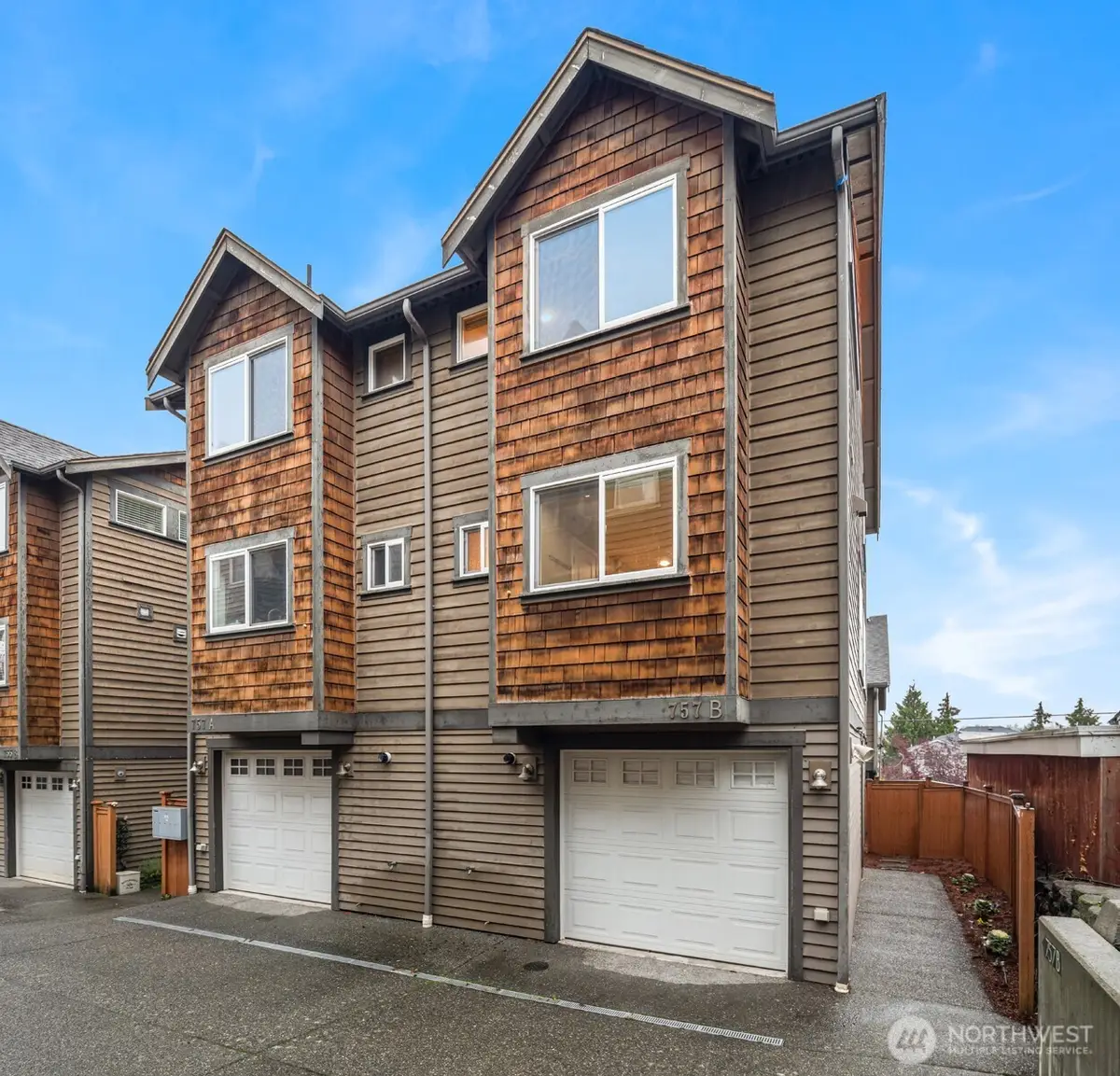 757 N 95th Street #B, Seattle, WA 98103 - Image #1