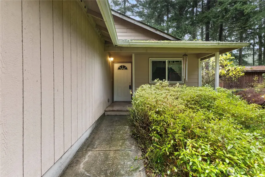 22442 Blue Lake Court Se, Yelm, WA 98597 - Image #2