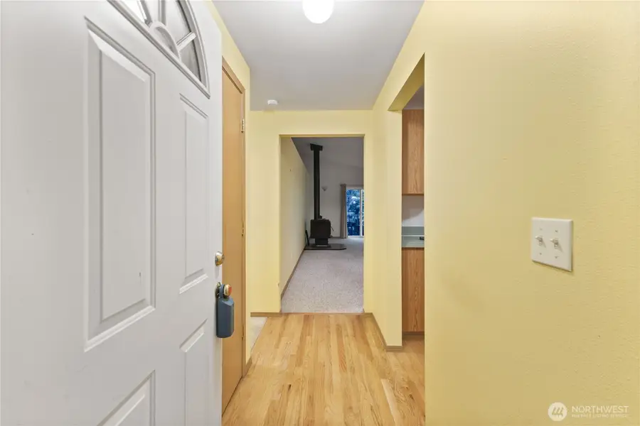 22442 Blue Lake Court Se, Yelm, WA 98597 - Image #3