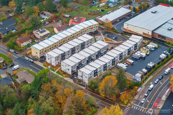 11544 17th Circle Sw, Burien, WA 98146