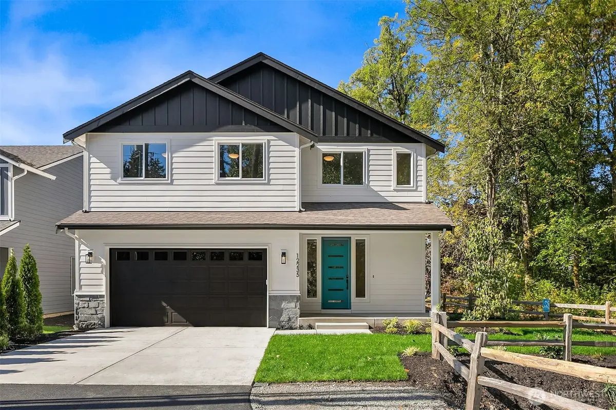 12235 156th Ave Se, Renton, WA 98059 - Image #1
