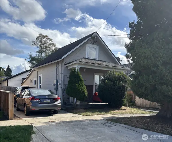 5225 S J Street, Tacoma, WA 98408