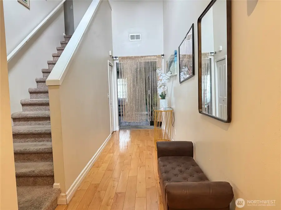 6827 41st Street E, Fife, WA 98424 - Image #2