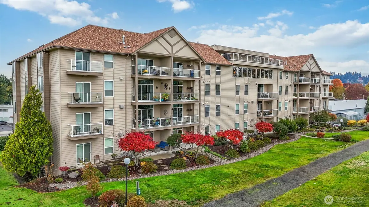 1548 River Road #302, Longview, WA 98632 - Image #1