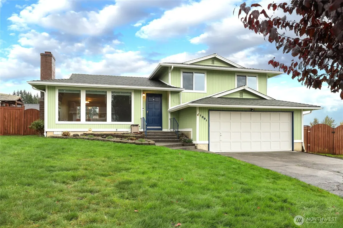 1501 Vue Court, Bremerton, WA 98310 - Image #1