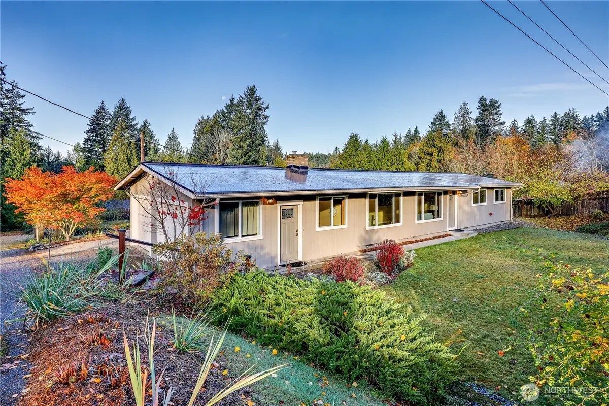 12161 S Keyport Road Ne, Poulsbo, WA 98370 - Image #1