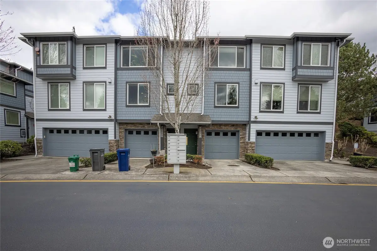 21244 SE 42nd Lane, Issaquah, WA 98029 - Image #1