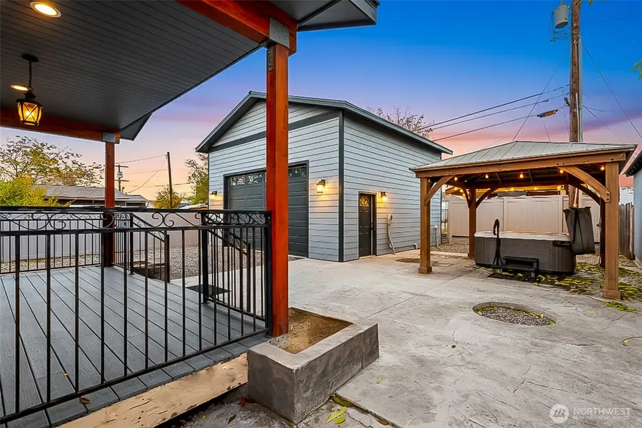 815 Highland Drive, Wenatchee, WA 98801 - Image #3