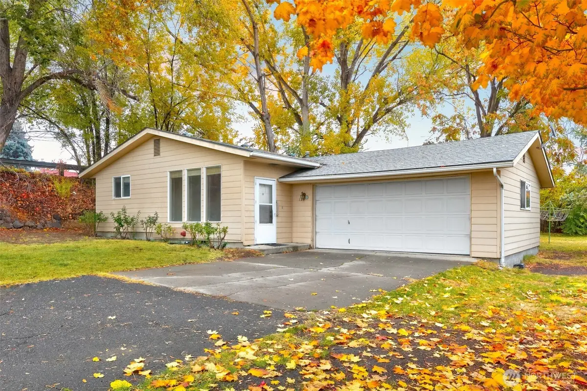 123 N 46th Avenue, Yakima, WA 98908 - Image #1