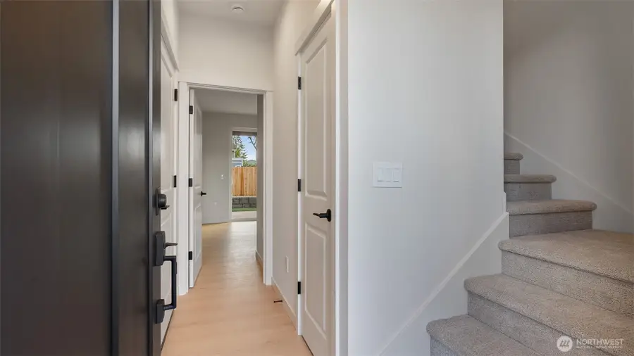 3205 19th Street #B, Everett, WA 98201 - Image #3